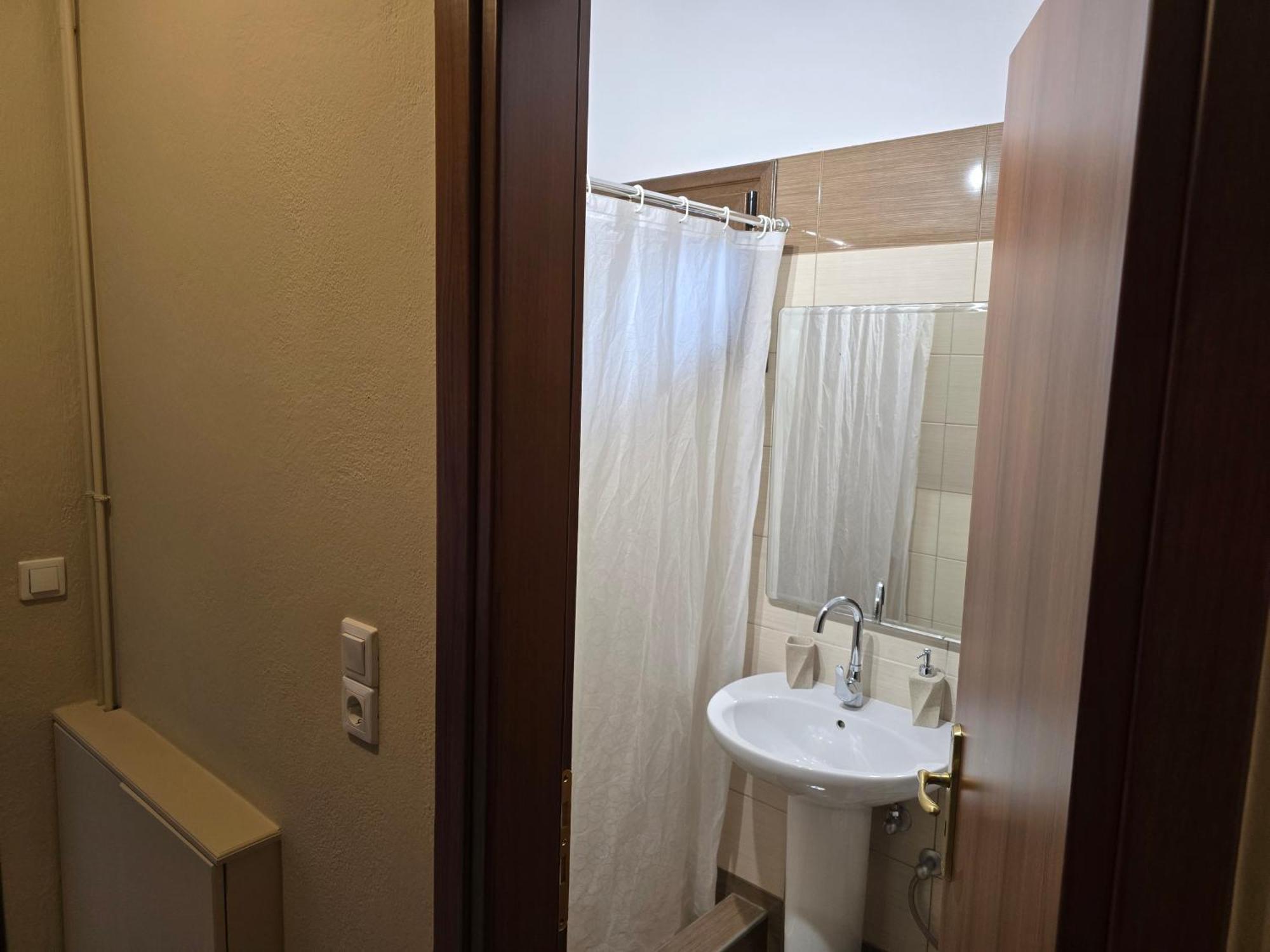 Spartacus House Hotel