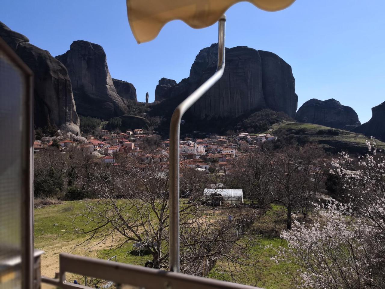 Spartacus House Hotel
