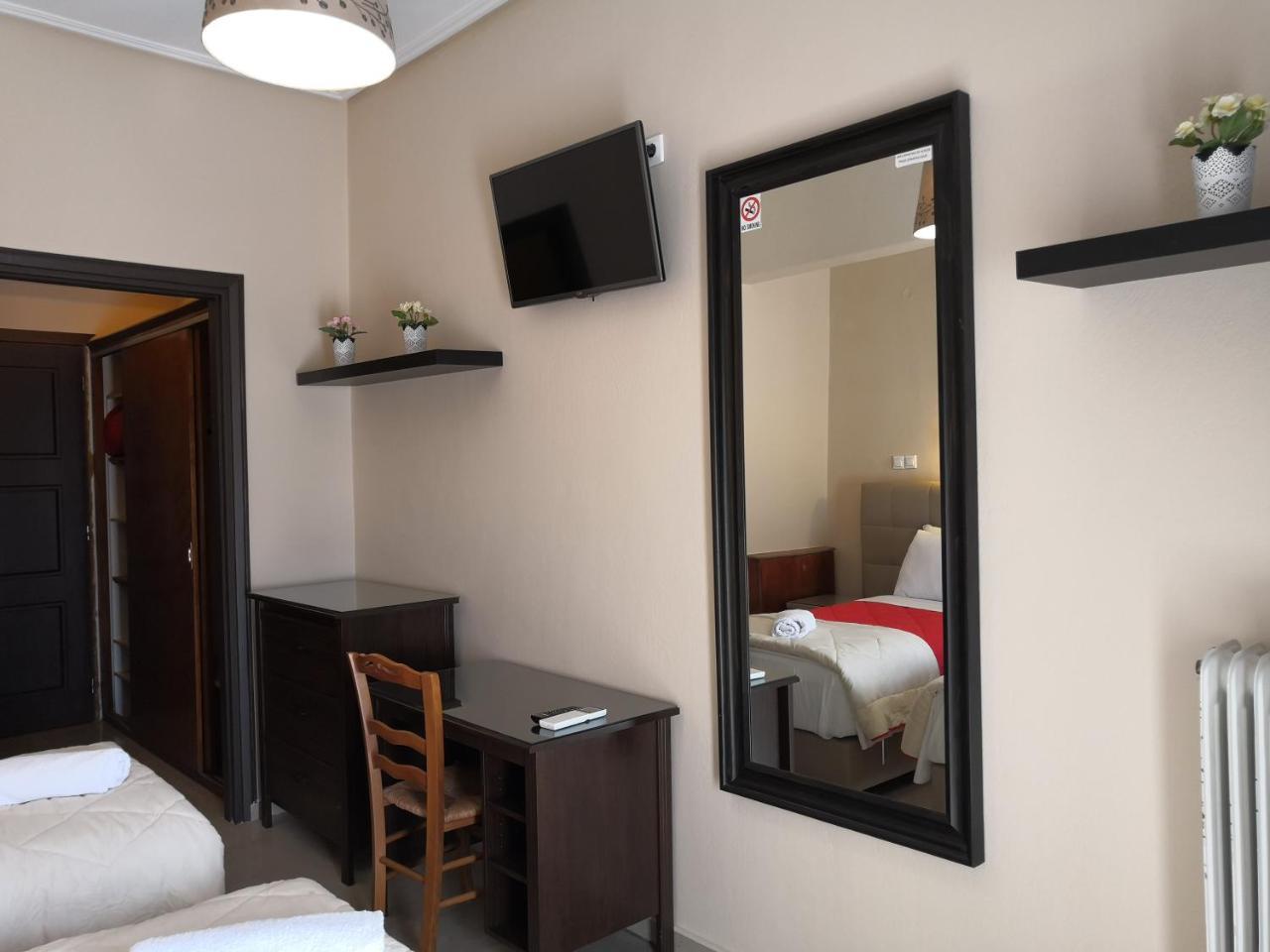 Hotel Spartacus House 3*